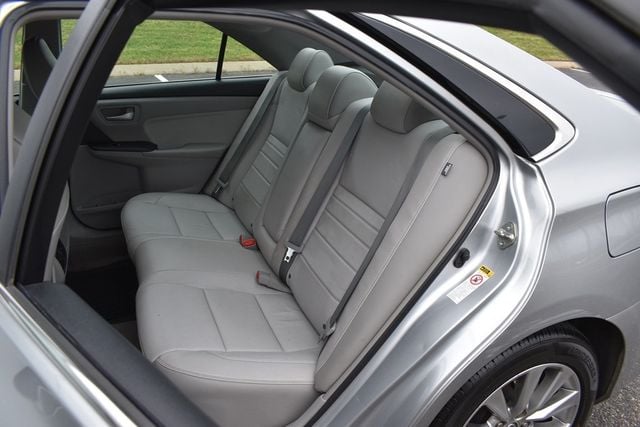 2015 Toyota Camry 4dr Sedan I4 Automatic XLE - 23008721 - 5
