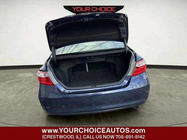 2015 Toyota Camry 4dr Sedan I4 Automatic XLE - 22975306 - 9