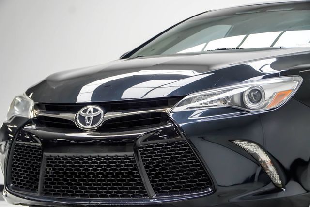 2015 Toyota Camry 4dr Sedan I4 Automatic XLE - 23062206 - 1