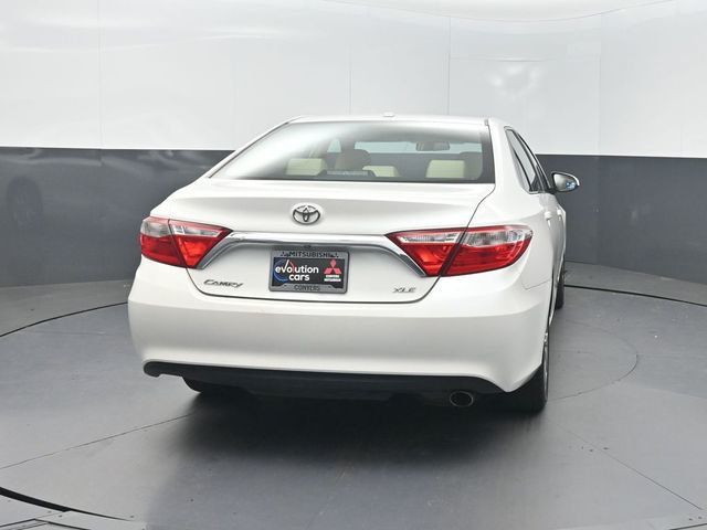 2015 Toyota Camry 4dr Sedan I4 Automatic XLE - 23067791 - 23
