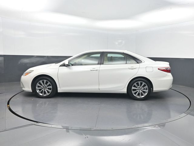 2015 Toyota Camry 4dr Sedan I4 Automatic XLE - 23067791 - 2