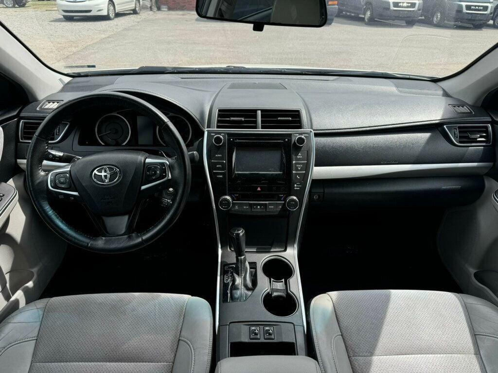2015 Toyota Camry 4dr Sedan I4 Automatic XSE - 22828287 - 12
