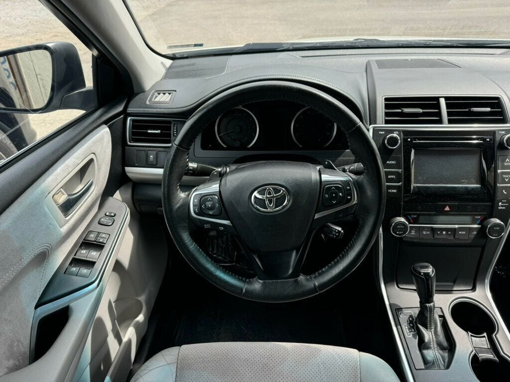 2015 Toyota Camry 4dr Sedan I4 Automatic XSE - 22828287 - 13