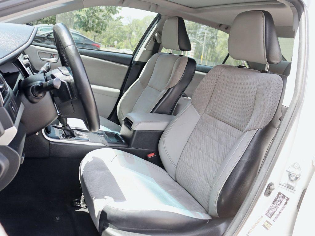 2015 Toyota Camry 4dr Sedan I4 Automatic XSE - 22847837 - 18
