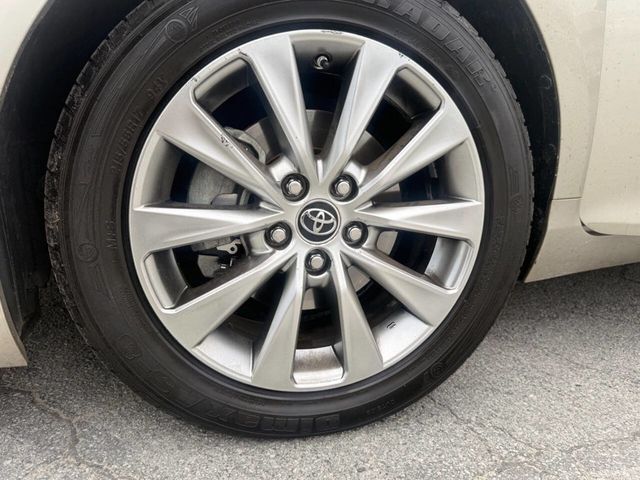 2015 Toyota Camry 4dr Sedan V6 Automatic XLE - 23030920 - 15