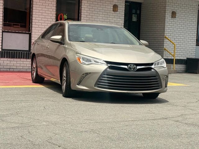 2015 Toyota Camry 4dr Sedan V6 Automatic XLE - 23030920 - 4
