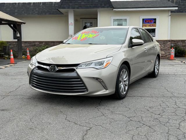 2015 Toyota Camry 4dr Sedan V6 Automatic XLE - 23008663 - 1