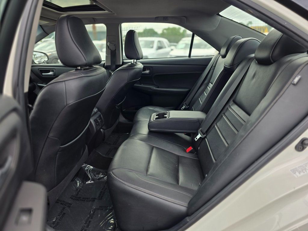 2015 Toyota Camry 4dr Sedan V6 Automatic XLE - 22977889 - 13