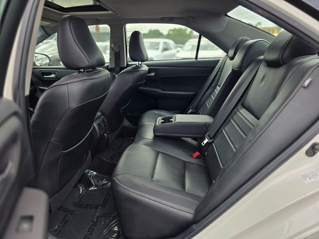 2015 Toyota Camry 4dr Sedan V6 Automatic XLE - 22977889 - 13