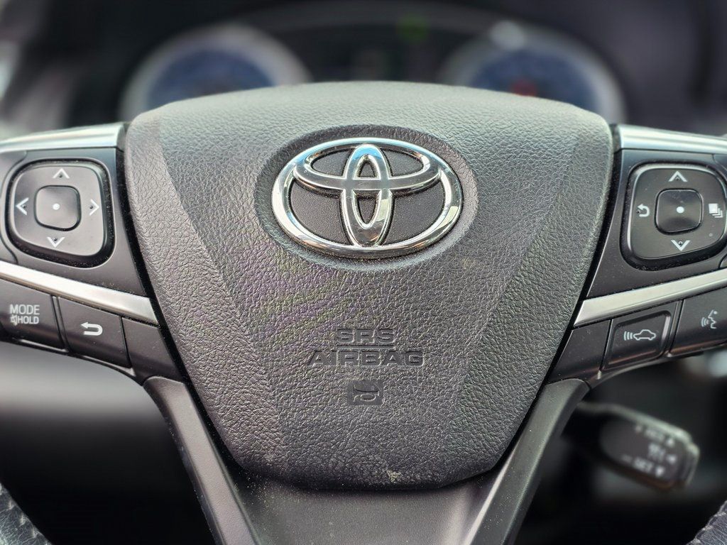 2015 Toyota Camry 4dr Sedan V6 Automatic XLE - 22977889 - 19