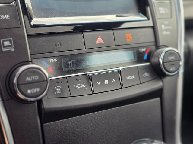 2015 Toyota Camry 4dr Sedan V6 Automatic XLE - 22977889 - 24