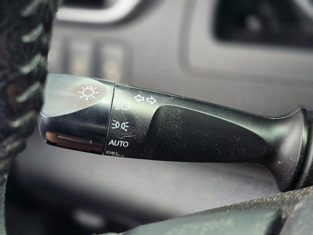 2015 Toyota Camry 4dr Sedan V6 Automatic XLE - 22977889 - 31