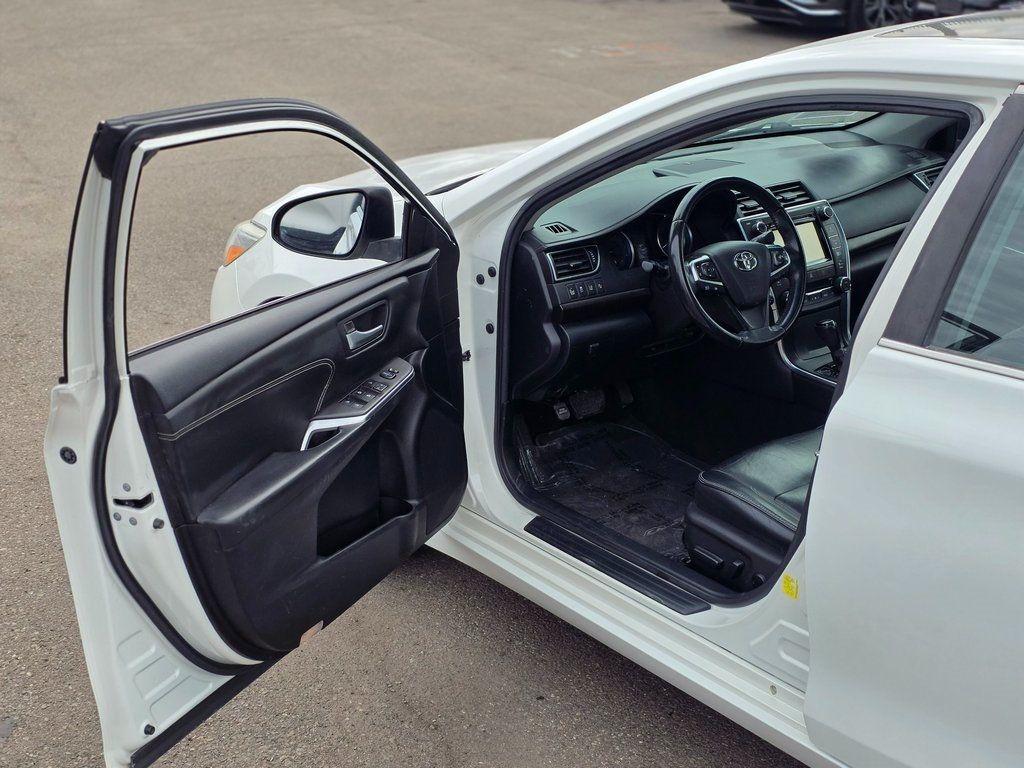 2015 Toyota Camry 4dr Sedan V6 Automatic XLE - 22977889 - 36