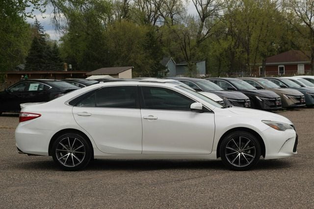 2015 Toyota Camry XSE V6 W/ ENTUNE/JBL AUDIO W/ NAVIGATION, BLIND SPOT, MOONROOF - 23009730 - 1