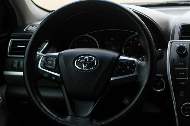 2015 Toyota Camry XSE V6 W/ ENTUNE/JBL AUDIO W/ NAVIGATION, BLIND SPOT, MOONROOF - 23009730 - 26