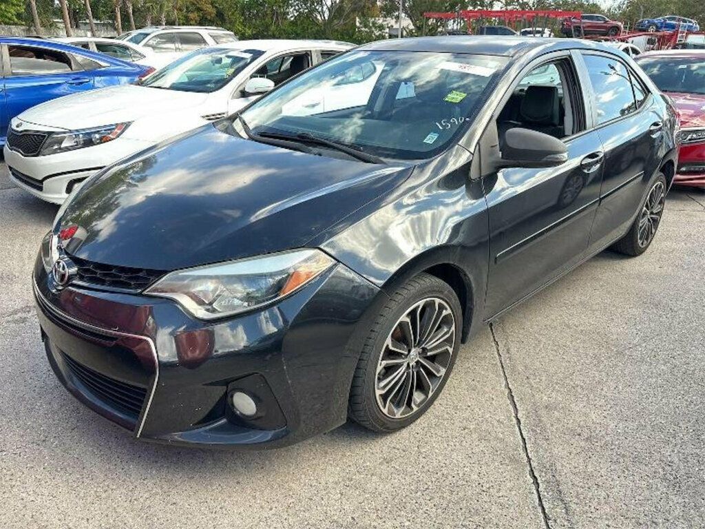 2015 Toyota Corolla  - 22969672 | Video 1
