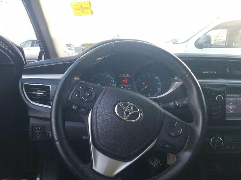 2015 Toyota Corolla  - 22969672 - 2