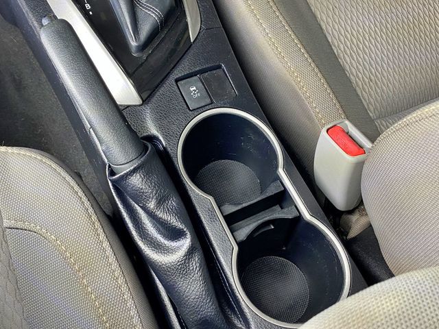 2015 Toyota Corolla 4dr Sedan CVT LE - 23008896 - 34