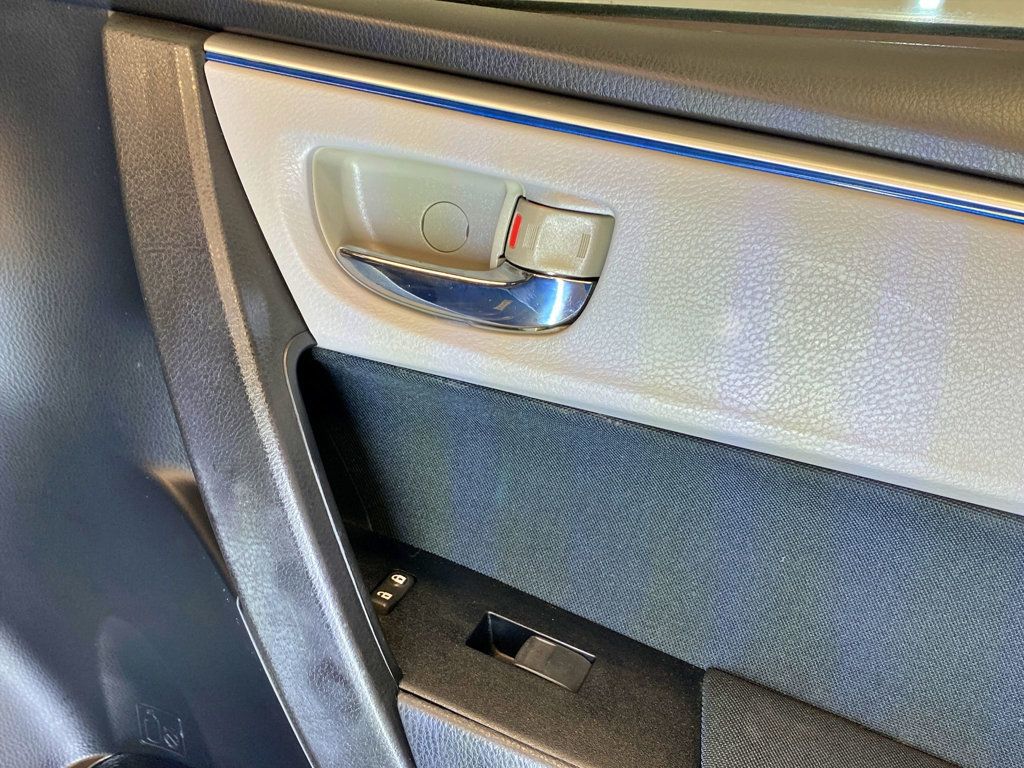 2015 Toyota Corolla 4dr Sedan CVT LE - 23008896 - 36