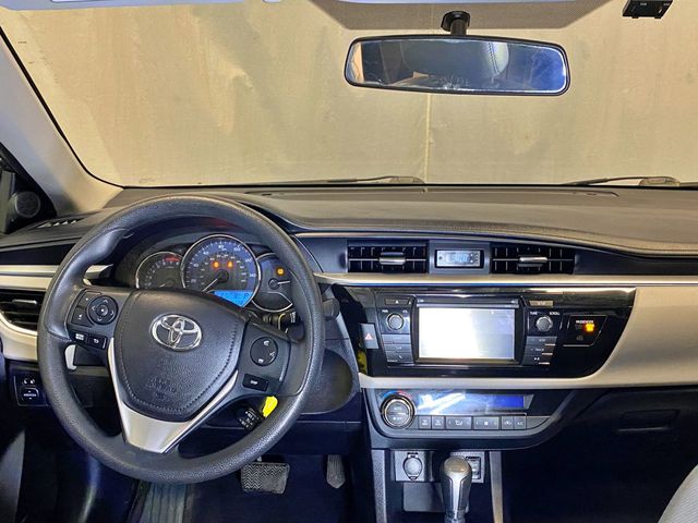 2015 Toyota Corolla 4dr Sedan CVT LE - 23008896 - 39