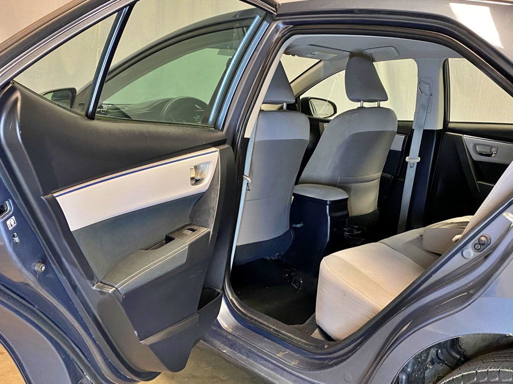 2015 Toyota Corolla 4dr Sedan CVT LE - 23008896 - 43