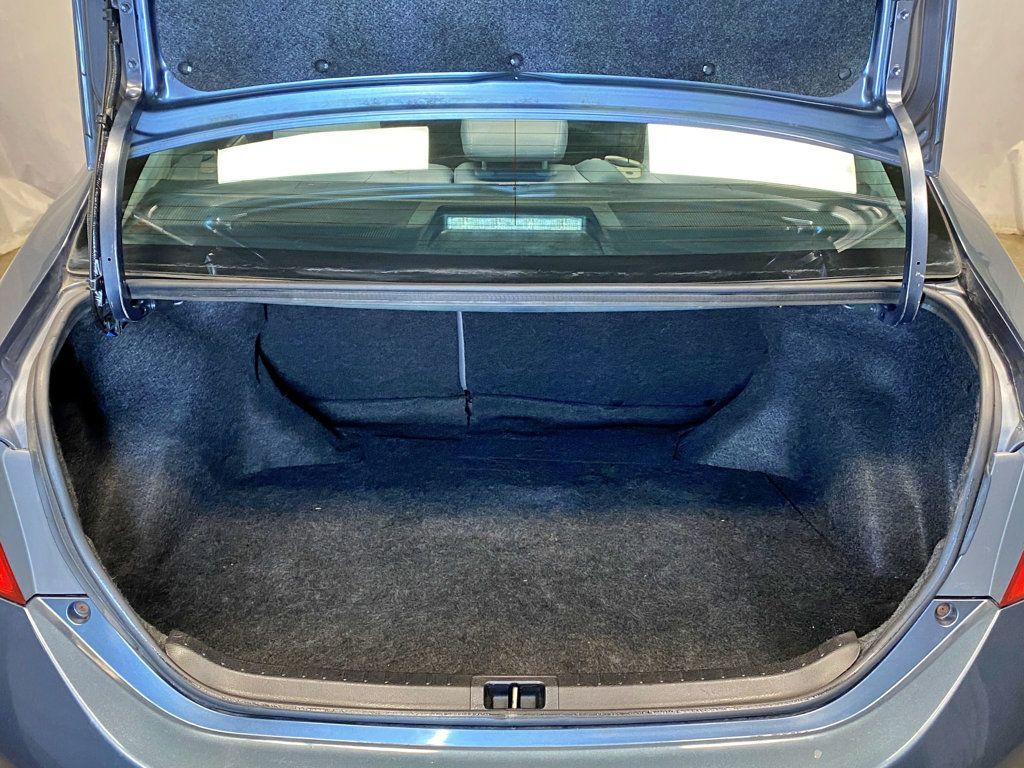 2015 Toyota Corolla 4dr Sedan CVT LE - 23008896 - 48