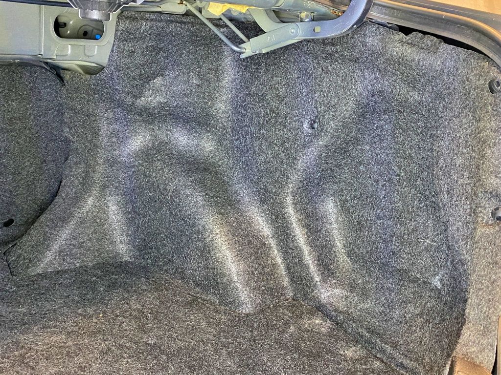 2015 Toyota Corolla 4dr Sedan CVT LE - 23008896 - 50