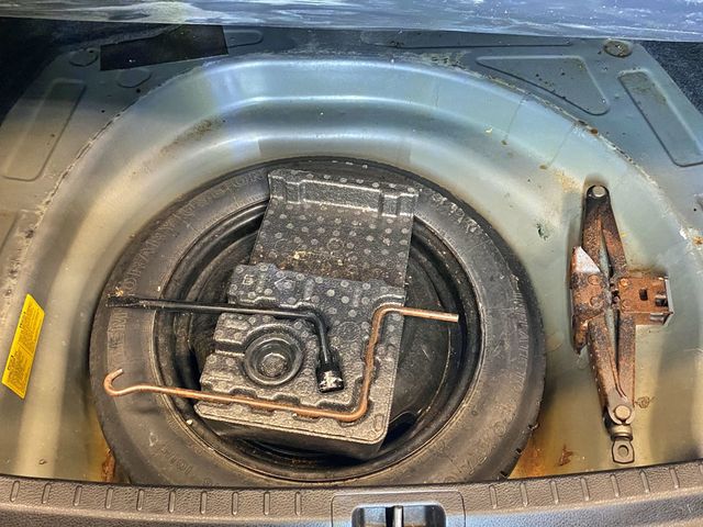 2015 Toyota Corolla 4dr Sedan CVT LE - 23008896 - 51