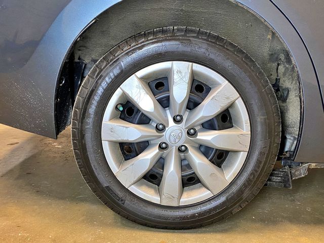 2015 Toyota Corolla 4dr Sedan CVT LE - 23008896 - 52