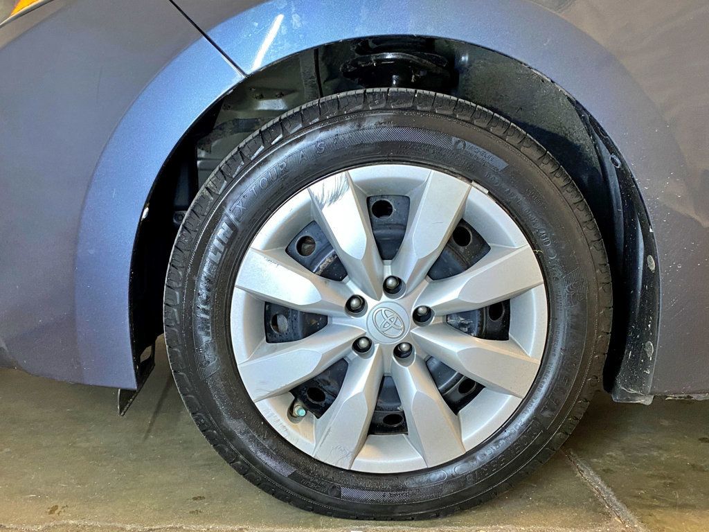 2015 Toyota Corolla 4dr Sedan CVT LE - 23008896 - 54