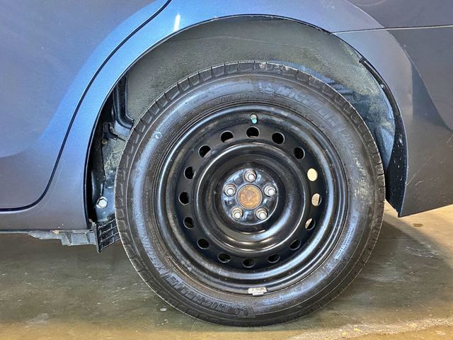 2015 Toyota Corolla 4dr Sedan CVT LE - 23008896 - 55