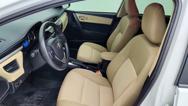 2015 Toyota Corolla 4dr Sedan CVT LE - 22995779 - 18
