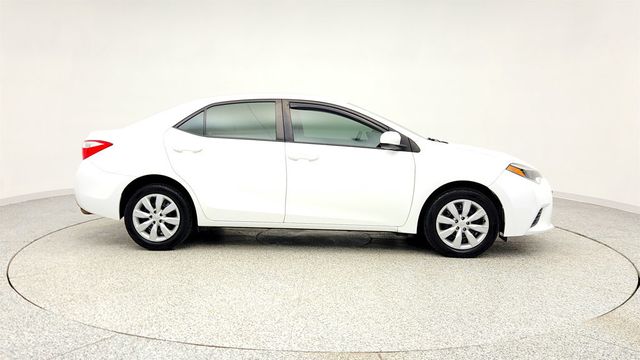 2015 Toyota Corolla 4dr Sedan CVT LE - 22995779 - 3