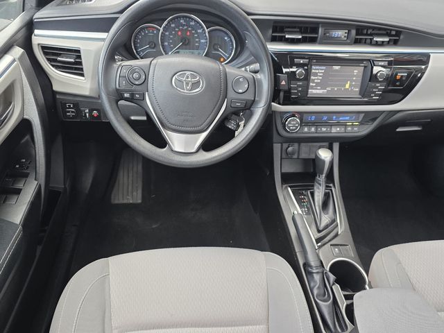 2015 Toyota Corolla LE - 23090291 - 9