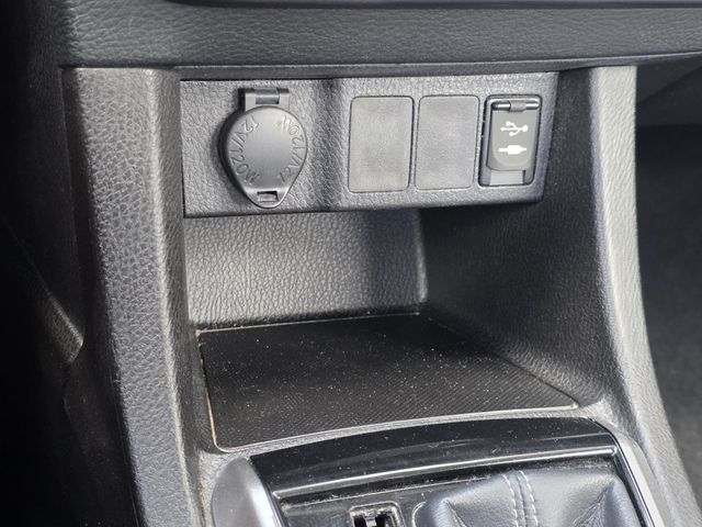 2015 Toyota Corolla LE - 23090291 - 14