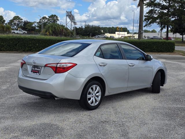 2015 Toyota Corolla LE - 23090291 - 4