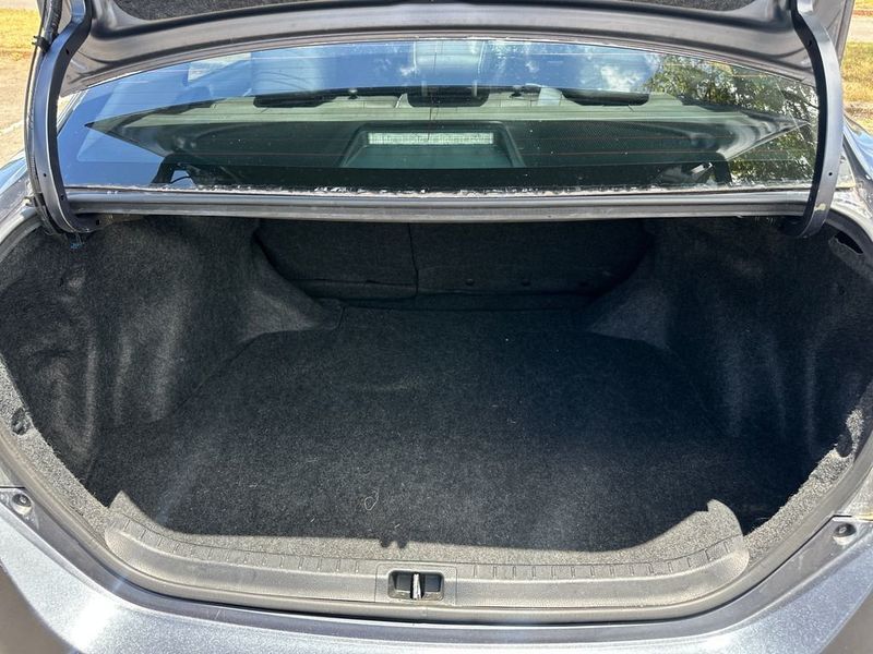 2015 Toyota Corolla S Plus - 23057144 - 19