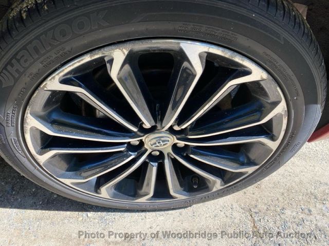 2015 Toyota Corolla S Plus - 22909184 - 30