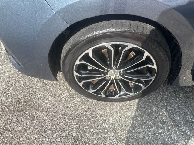 2015 Toyota Corolla S PLUS - 23029286 - 16