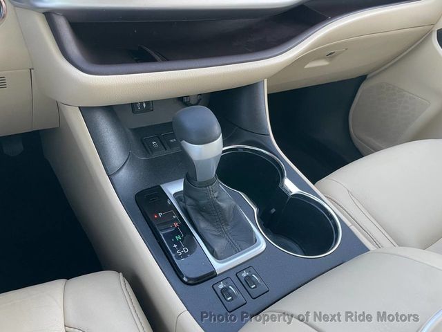2015 Toyota Highlander 2015 TOYOTA HIGHLANDER XLE AWD V6 4D SUV 1-OWNER 615-730-9991 - 23098956 - 22
