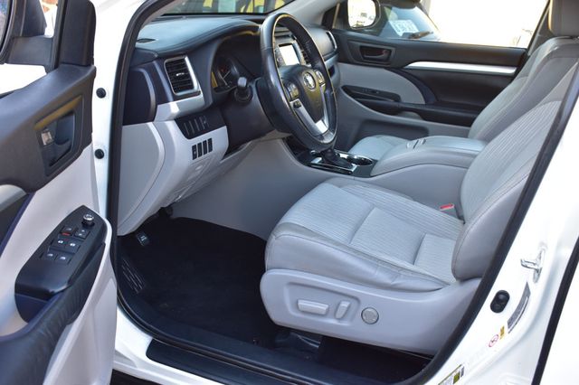 2015 Toyota Highlander AWD 4dr V6 LE Plus - 22946608 - 15