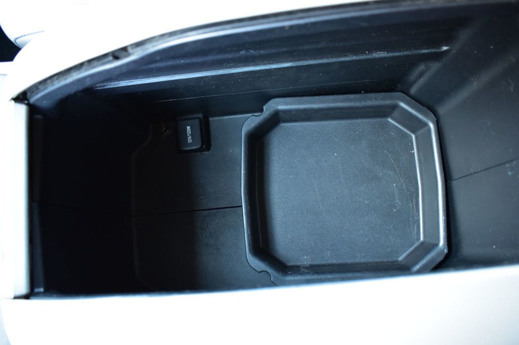 2015 Toyota Highlander AWD 4dr V6 LE Plus - 22946608 - 44