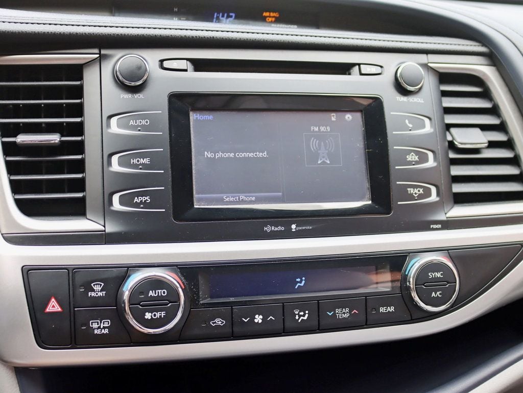 2015 Toyota Highlander AWD 4dr V6 LE Plus - 22902198 - 12