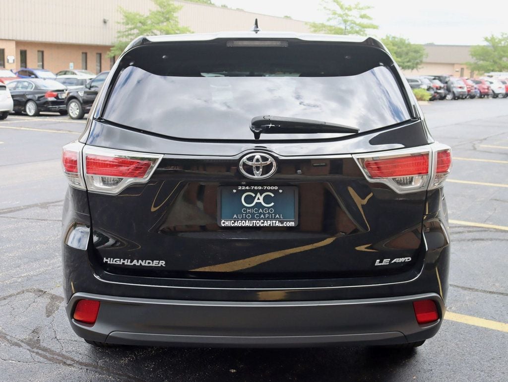 2015 Toyota Highlander AWD 4dr V6 LE Plus - 22902198 - 5
