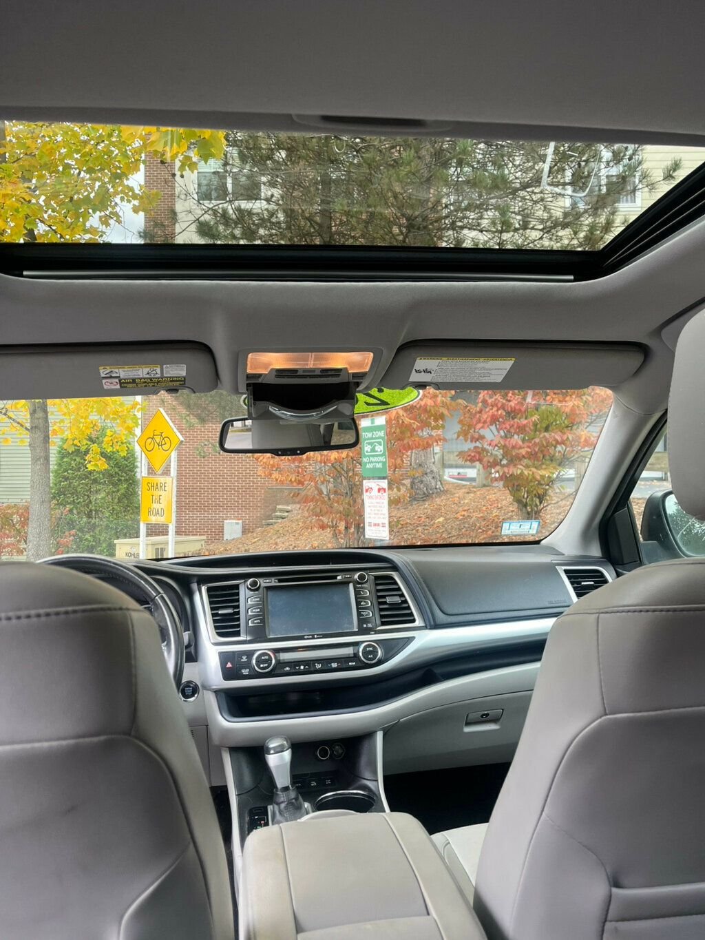 2015 Toyota Highlander AWD 4dr V6 XLE - 22936556 - 9