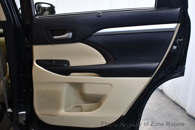 2015 Toyota Highlander AWD 4dr V6 XLE - 22984714 - 16