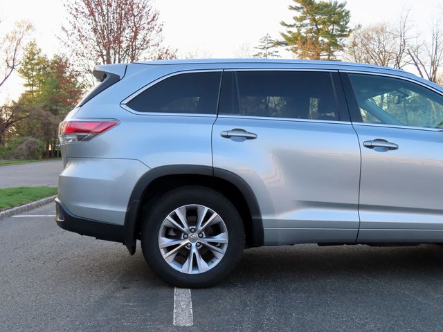2015 Toyota Highlander AWD 4dr V6 XLE - 23009545 - 16