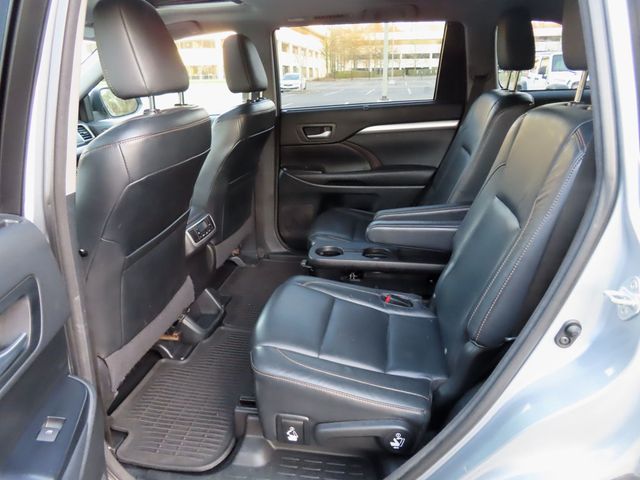 2015 Toyota Highlander AWD 4dr V6 XLE - 23009545 - 29