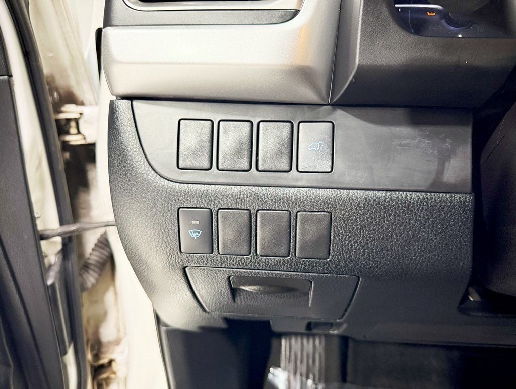 2015 Toyota Highlander XLE photo 12