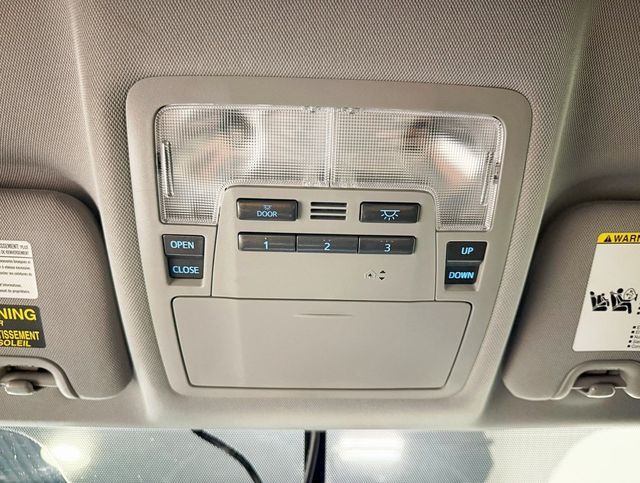 2015 Toyota Highlander AWD 4dr V6 XLE - 22919298 - 25